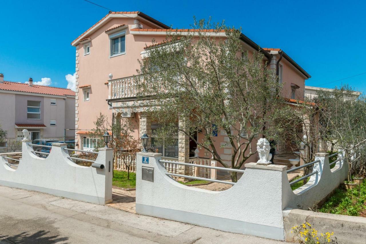 Katy & David Apartments Задар Экстерьер фото